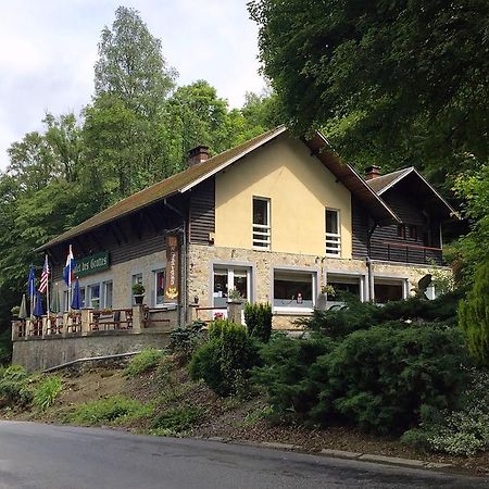 Chalet Des Grottes Hotel Hastiere-Lavaux Bagian luar foto